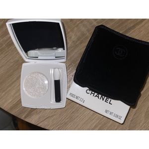 Chanel top coat eyeshadow
